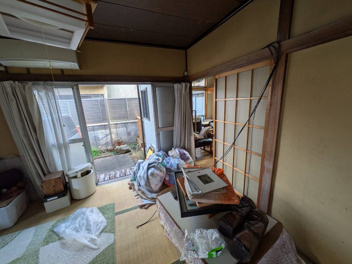 買い取った物件の残置物の様子3